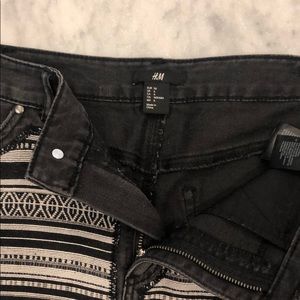 H&M Skirts - Cute Aztec black design skirt. Size 6 from H&M H&M Skirts - Cute Aztec black design skirt. Size 6 from H&M